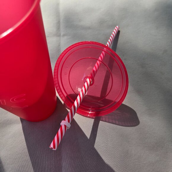 Starbucks Magic Cool Reusable Cold Cup 24px - Picture 4 of 8